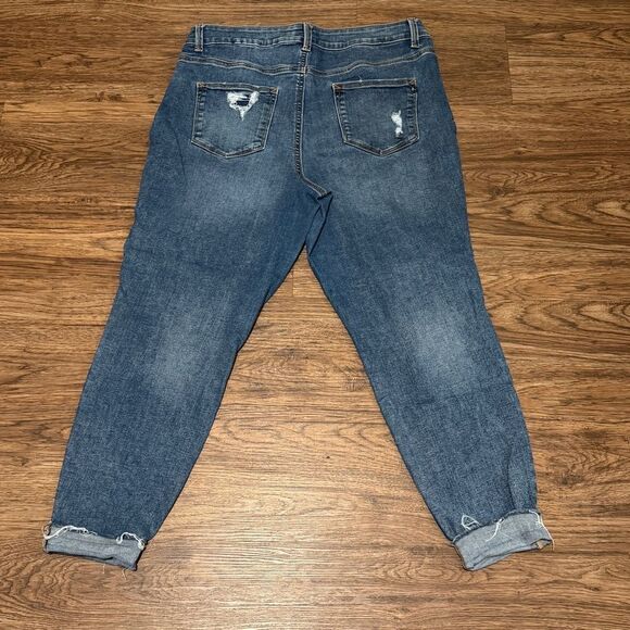 Maurices Medium Wash High Rise Patch Ripped Skinny Cropped Jeans XL - Picture 10 of 11